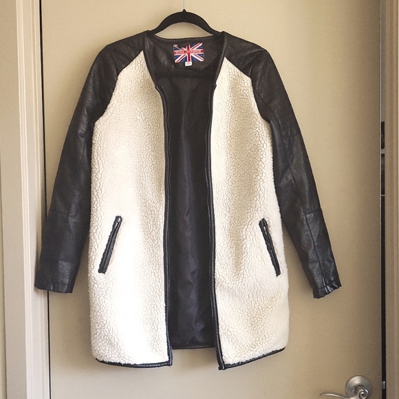 Miss London Jackets & Blazers - MISS LONDON faux leather shearling jacket. Y2K